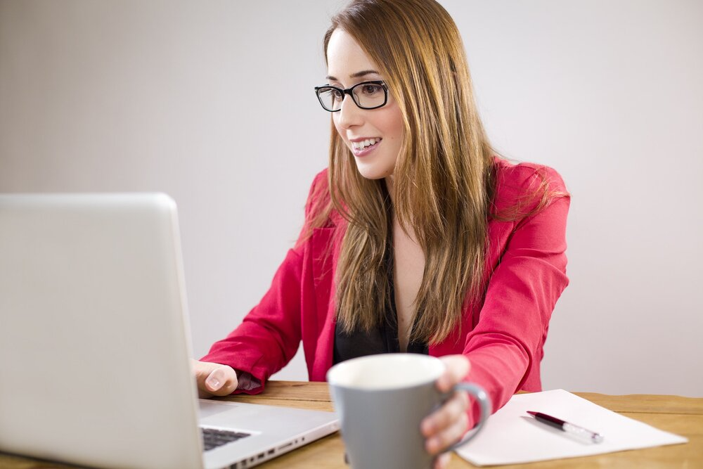 How to Become A Commercial Real Estate Appraiser Trainee
